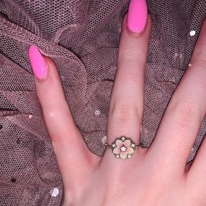 Pandora “Magnolia Bloom” Ring Sz 7